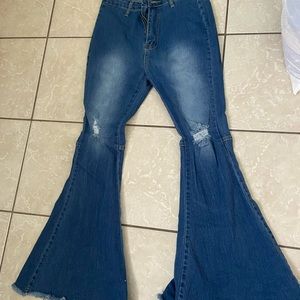 Flared Jeans